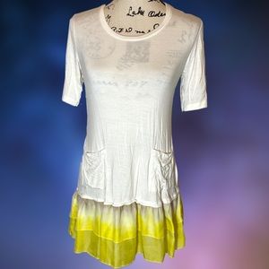 Logo By Lori Goldstein Tunic Ruffle Front Pockets